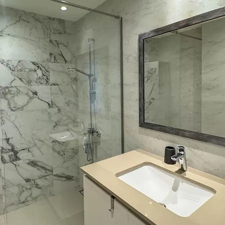 Waterfront Haven 公寓 *