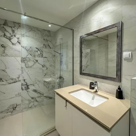 Daire Waterfront Haven *