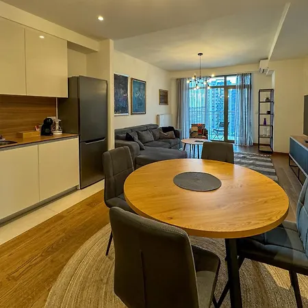 Waterfront Haven 公寓