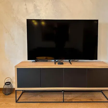 Daire Waterfront Haven